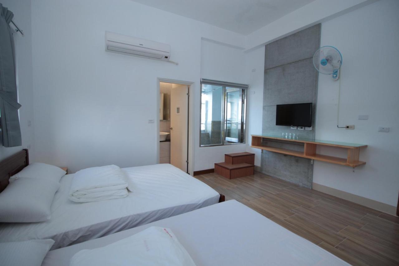 Golden Station Homestay T'ai-tung Exteriér fotografie